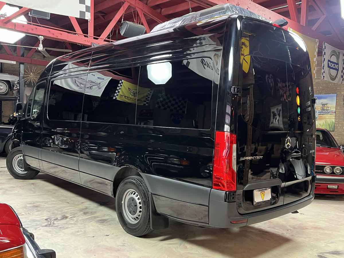 Used 2025 Mercedes-Benz Sprinter 2500 image 5