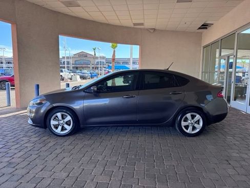 Used 2015 Dodge Dart SXT FWD image 2