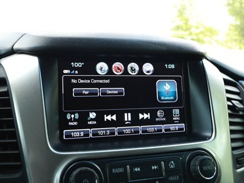 Used 2020 Chevrolet Suburban LS w/ Max Trailering Package RWD image 8