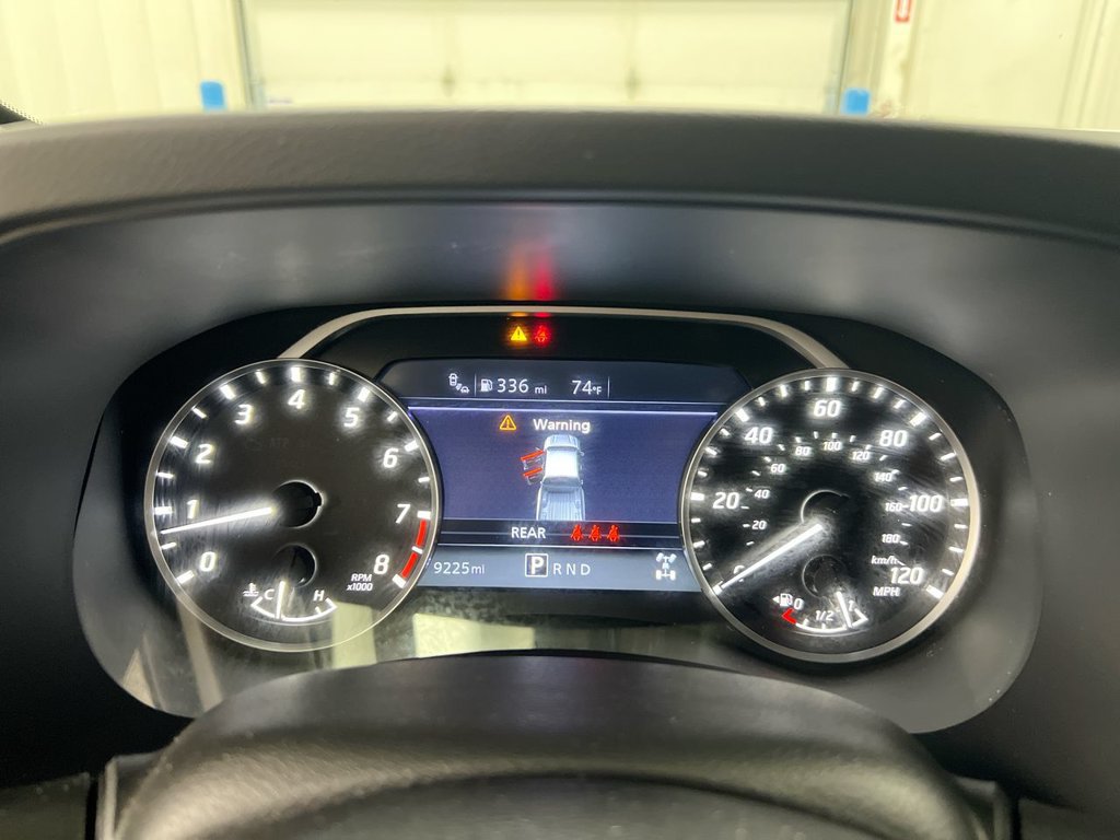 Used 2025 Nissan Frontier SV w/ Tow Package AWD/4WD image 12