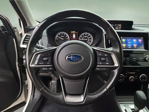 Used 2019 Subaru Forester Premium image 11