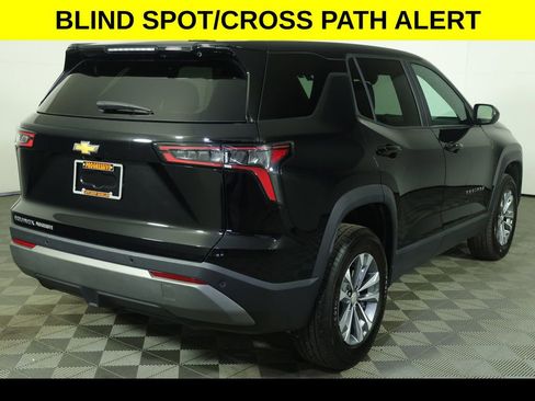 Used 2025 Chevrolet Equinox LT image 10