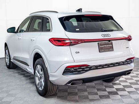 New 2025 Audi Q5 Premium image 2