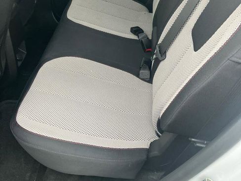 Used 2017 Chevrolet Equinox LT w/ Convenience Package image 10