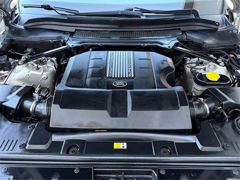 Used 2015 Land Rover Range Rover Autobiography image 26