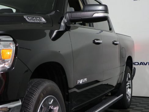 Used 2020 RAM 1500 Big Horn AWD/4WD image 11