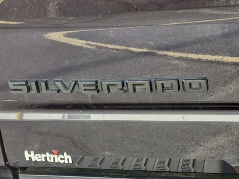 Used 2022 Chevrolet Silverado 1500 Custom Trail Boss image 20