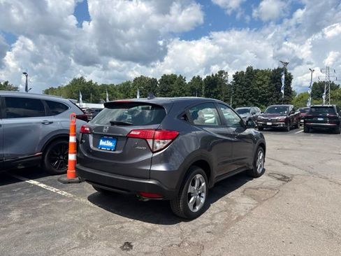 Used 2020 Honda HR-V LX image 5