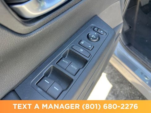 Used 2025 Honda CR-V Sport image 15