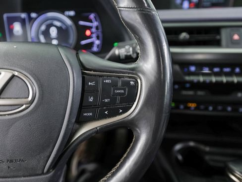 Used 2020 Lexus UX 250h 250h Base image 14