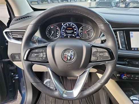 Used 2023 Buick Enclave Avenir w/ Avenir Technology Package image 21