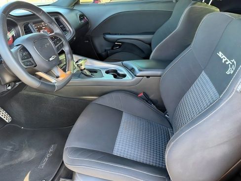 Used 2023 Dodge Challenger SRT Hellcat RWD image 17
