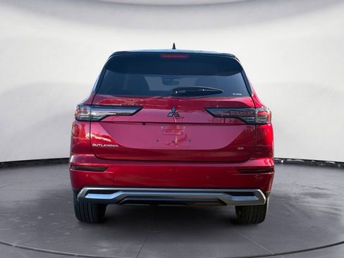 New 2026 Mitsubishi Outlander SE image 4