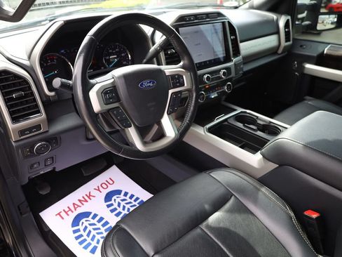 Used 2022 Ford F350 Lariat w/ Lariat Ultimate Package AWD/4WD image 12
