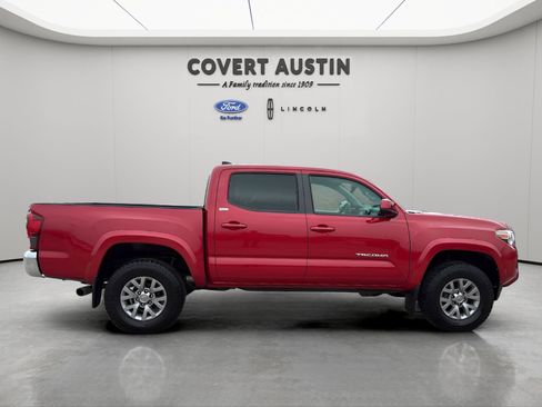 Used 2019 Toyota Tacoma SR5 AWD/4WD image 6