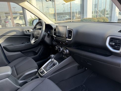 New 2026 Hyundai Venue SEL image 21