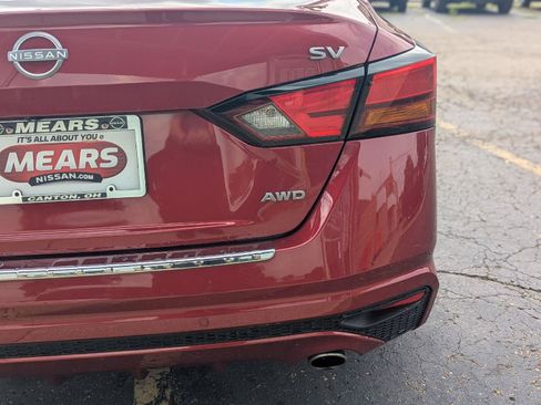 Used 2023 Nissan Altima 2.5 SV w/ SV Premium Package AWD/4WD image 8
