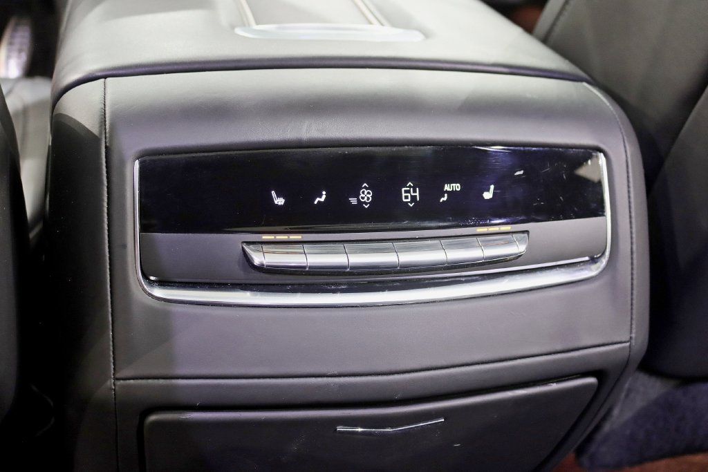 Used 2023 Cadillac Escalade V AWD/4WD image 23