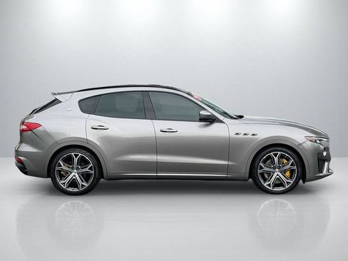 Used 2019 Maserati Levante GTS AWD/4WD image 8