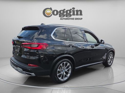 Used 2019 BMW X5 xDrive40i w/ Premium Package 2 image 5