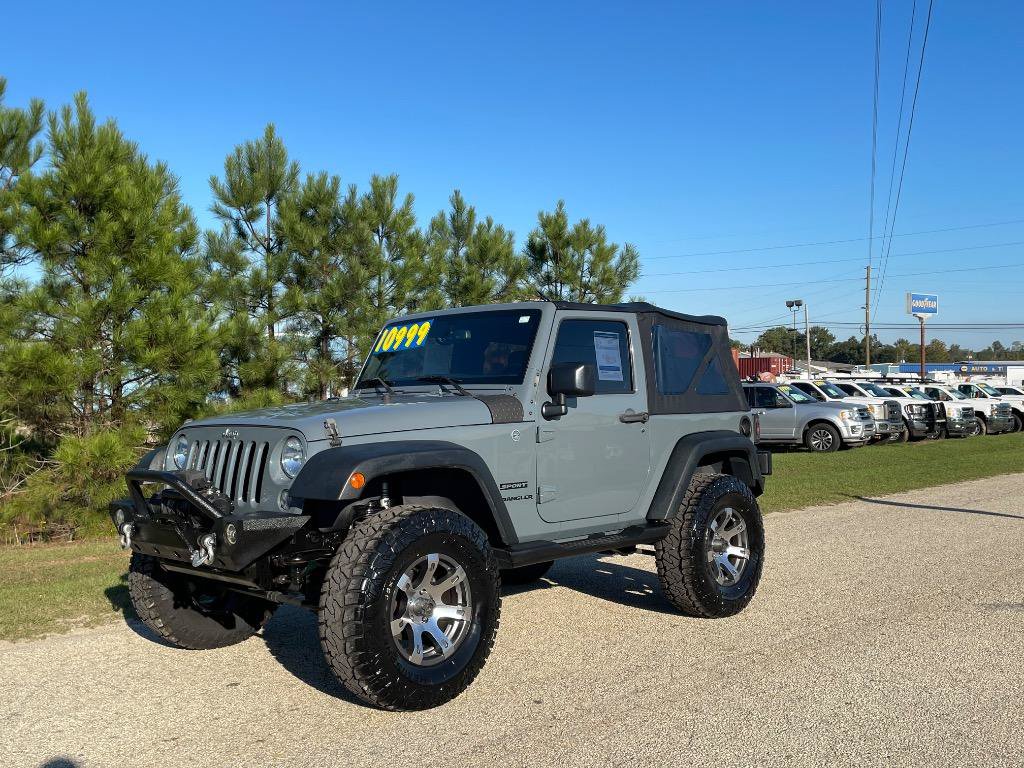 Used 2015 Jeep Wrangler Sport w/ Quick Order Package 23S AWD/4WD image 1
