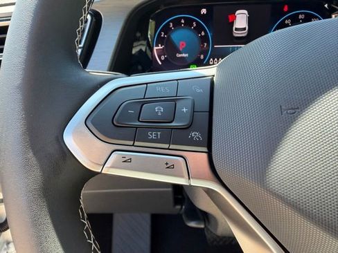 New 2026 Volkswagen Atlas Cross Sport SE FWD image 19