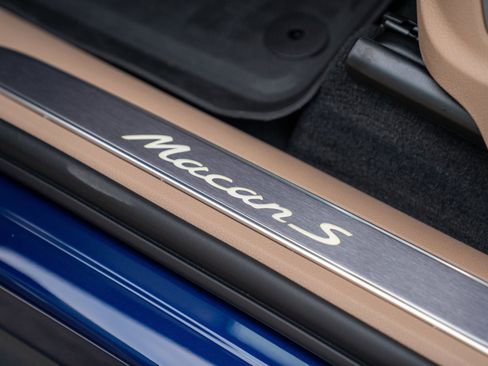 New 2026 Porsche Macan S AWD/4WD image 12