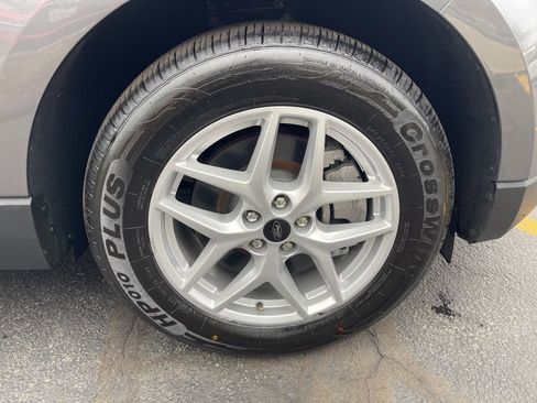 Used 2024 Ford Edge SEL image 28