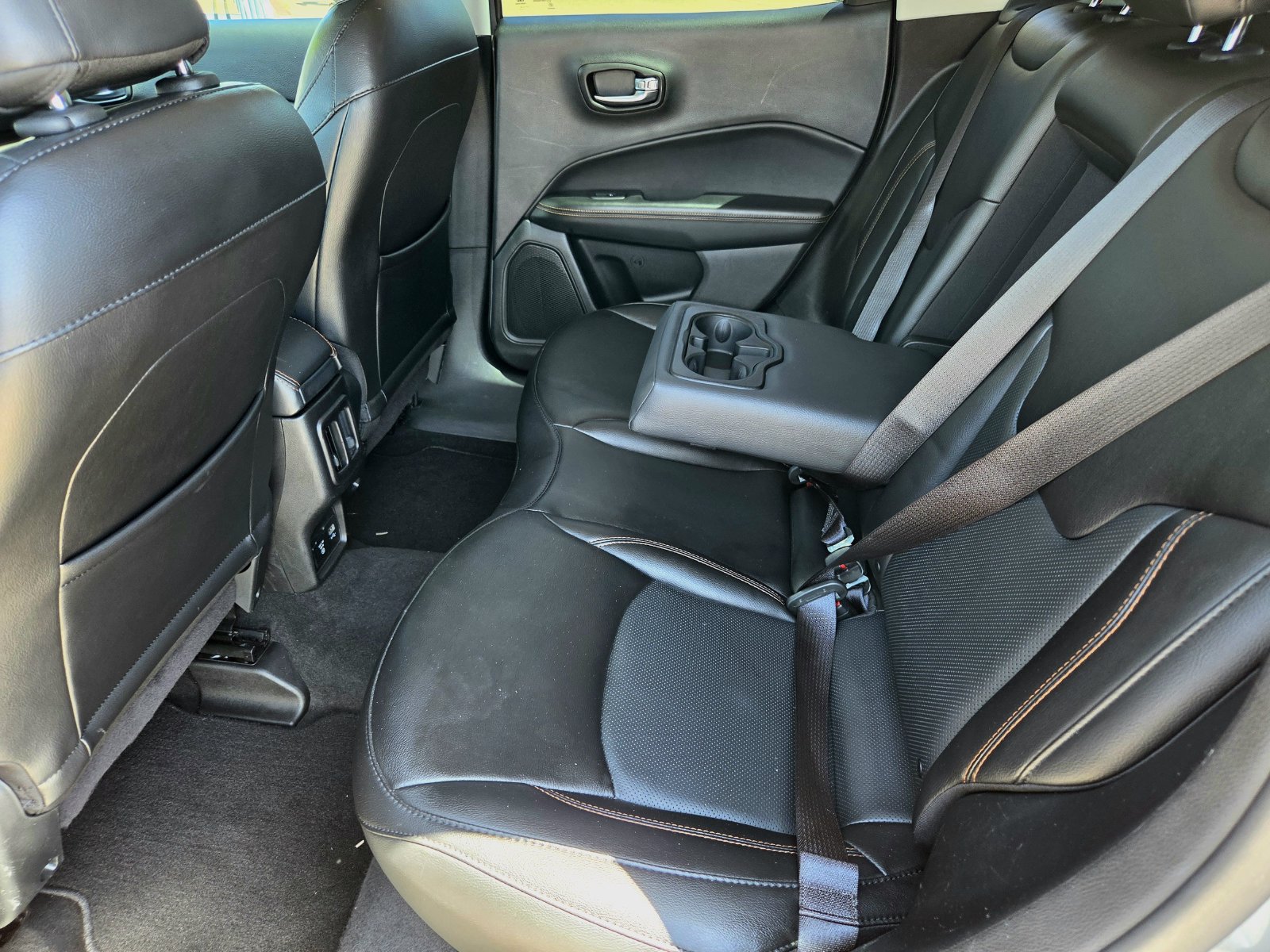 Used 2019 Jeep Compass Limited AWD/4WD image 17