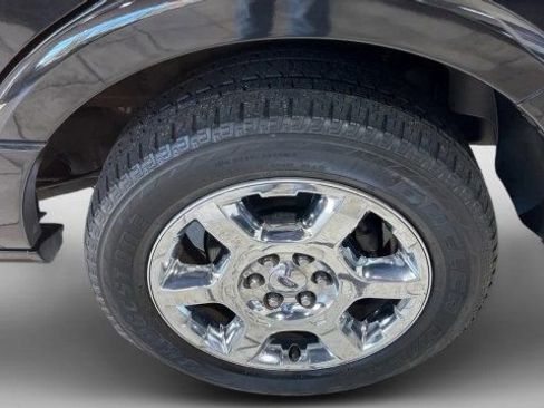 Used 2013 Ford Expedition Limited image 22