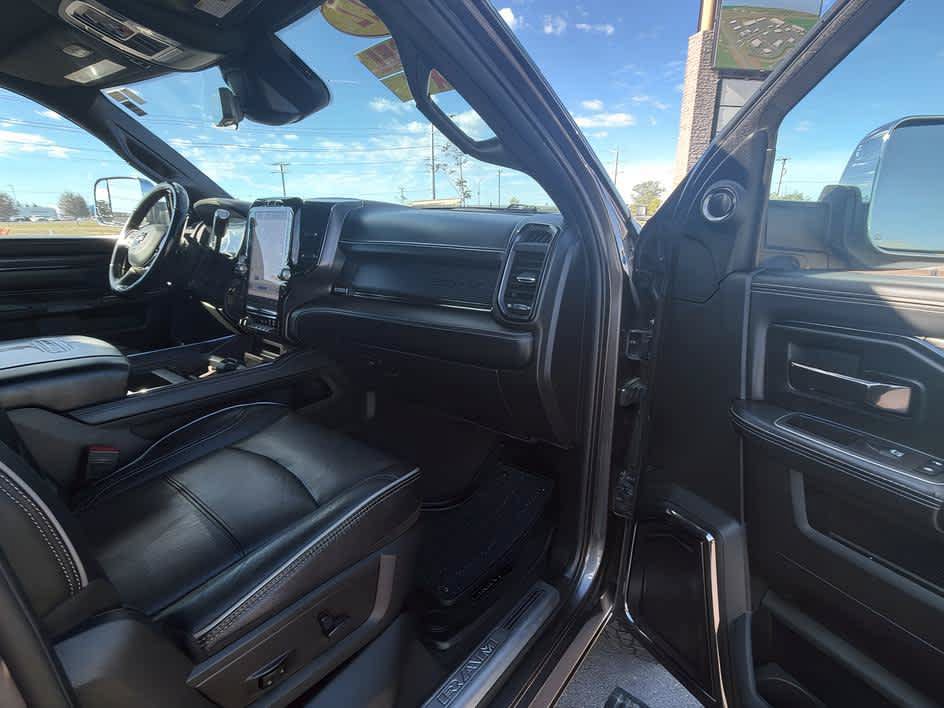 Used 2022 RAM 2500 Limited AWD/4WD image 30