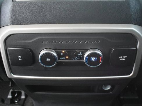 Used 2023 Ford Expedition Max XLT image 40