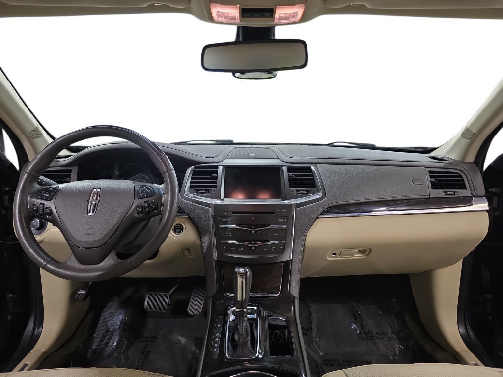 Used 2015 Lincoln MKS AWD w/ Equipment Group 101A image 9