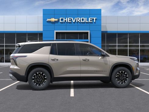 New 2026 Chevrolet Traverse Z71 AWD/4WD image 5