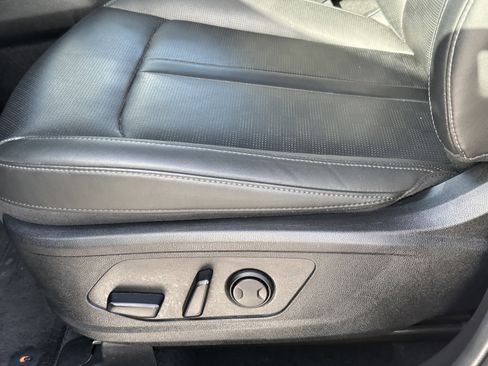 Certified 2024 Kia Sorento SX image 26