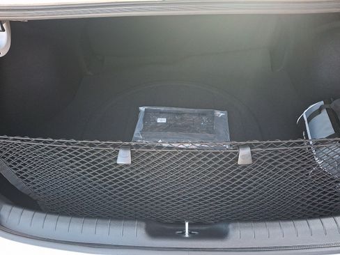 Certified 2025 Hyundai Elantra Sport FWD image 28