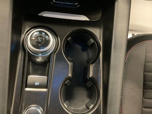 Used 2025 Ford Explorer ST-Line image 25