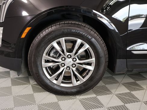 Used 2021 Cadillac XT5 Premium Luxury FWD image 18