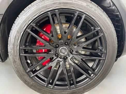 Used 2016 Land Rover Range Rover Sport Supercharged AWD/4WD image 30