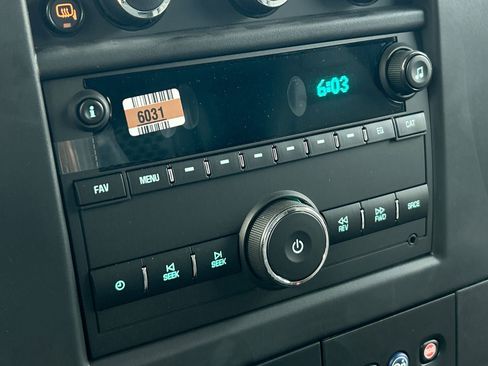 New 2025 GMC Savana 2500 w/ Driver Convenience Package image 25