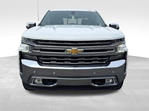 Used 2021 Chevrolet Silverado 1500 LTZ image 2