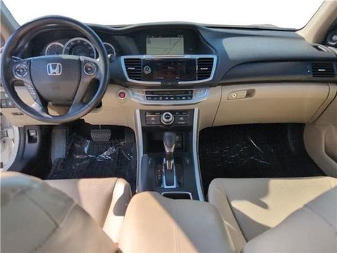 Used 2015 Honda Accord EX-L image 10