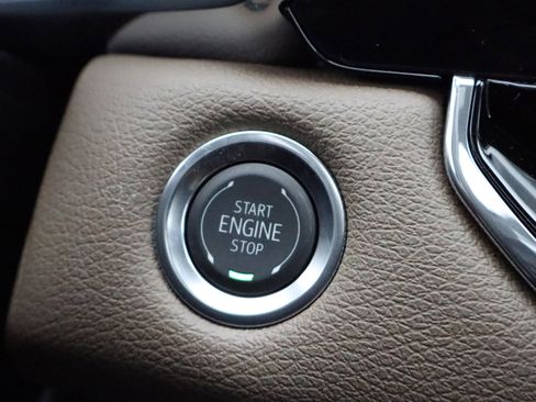 New 2026 GMC Canyon Denali image 20