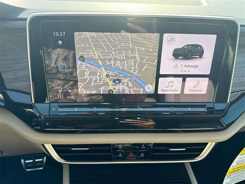 New 2026 Volkswagen Atlas SEL Premium R-Line image 18