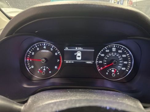 Certified 2024 Kia Forte LXS w/ LXS Technology Package image 23