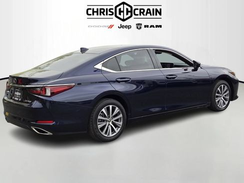 Used 2020 Lexus ES 350 w/ Premium Package FWD image 7