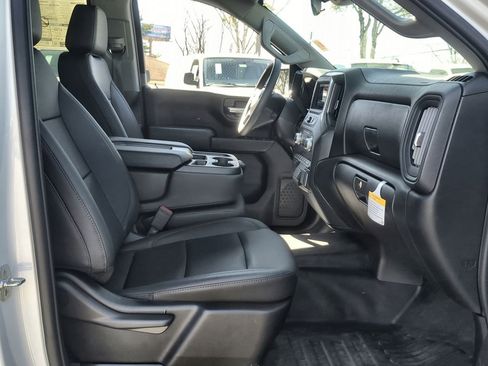 Used 2025 GMC Sierra 1500 Pro w/ Pro Value Package image 26