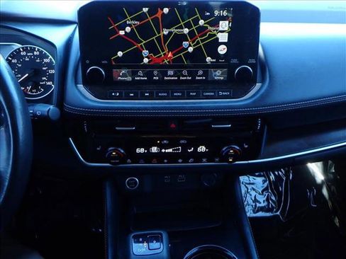 Used 2021 Nissan Rogue SL w/ Premium Package image 18