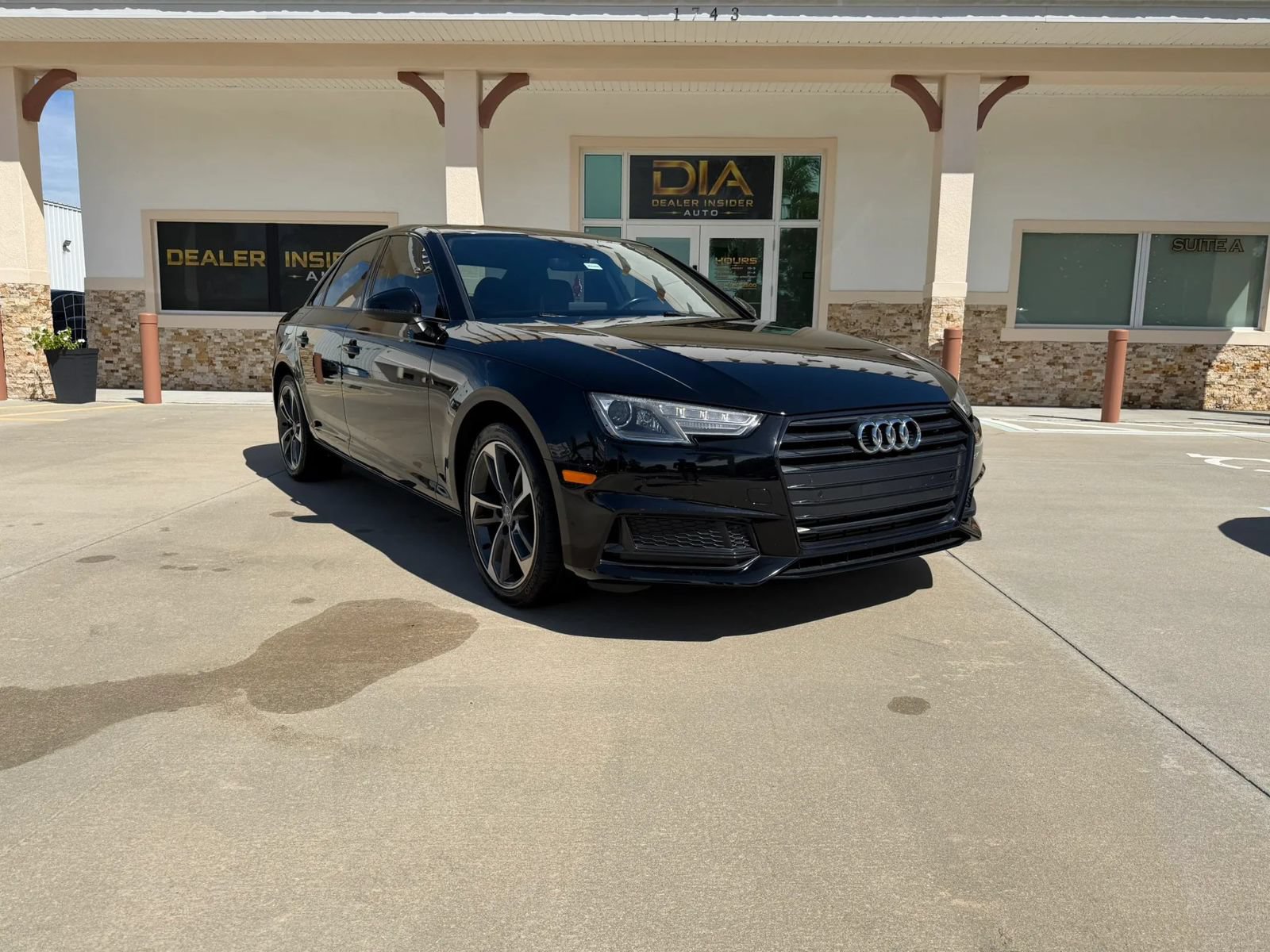 Used 2019 Audi A4 2.0T Premium FWD image 2