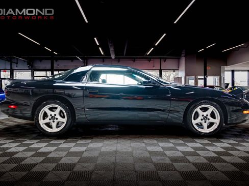 Used 1996 Pontiac Firebird Formula image 30